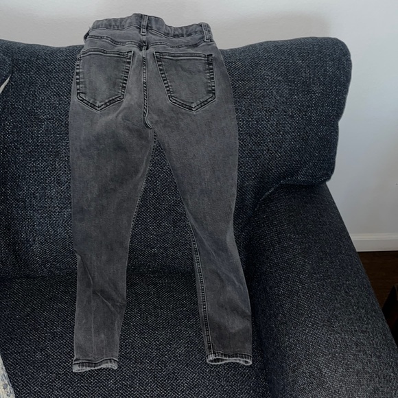 Top shop Jamie jeans In washed out  black waist 25 and length 28 - Picture 2 of 3